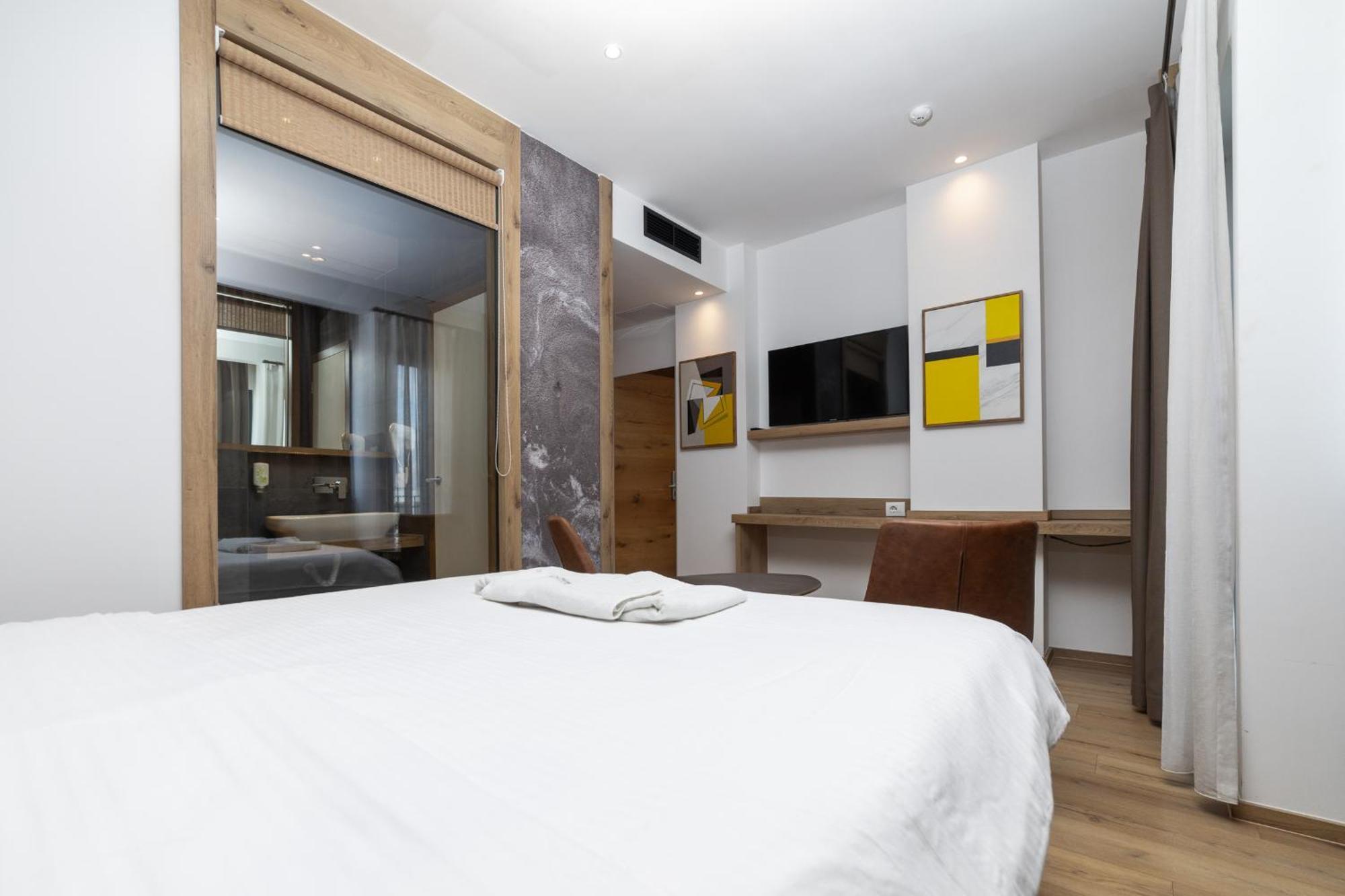 Roadside Hotel Lipjan Экстерьер фото